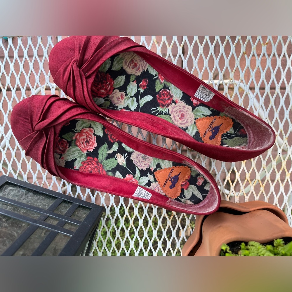 Rocket Dog Flats women’s 7.5